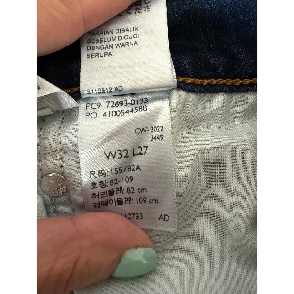 Levi's Women's Ribcage Straigh Ankle Jeans Distressed Size 32 - Picture 4 of 5